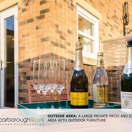 Hibernia Place, 3 Bedroom Townhouse With Patio & Seating Area - Free Parking Скарбъро Екстериор снимка